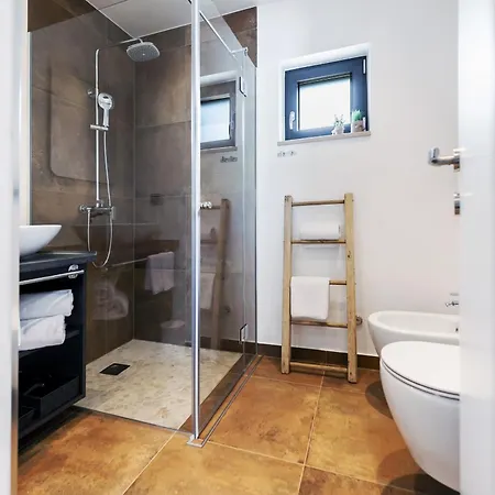 Jolanda For 4 People Near With Kids Playground & Large Garden - Only 850 M From *
