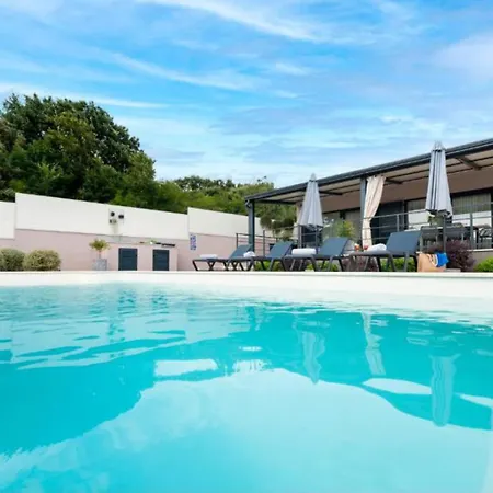 Jolanda For 4 People Near With Private Pool, Kids Playground & Large Garden - Only 850 M From * Rovigno